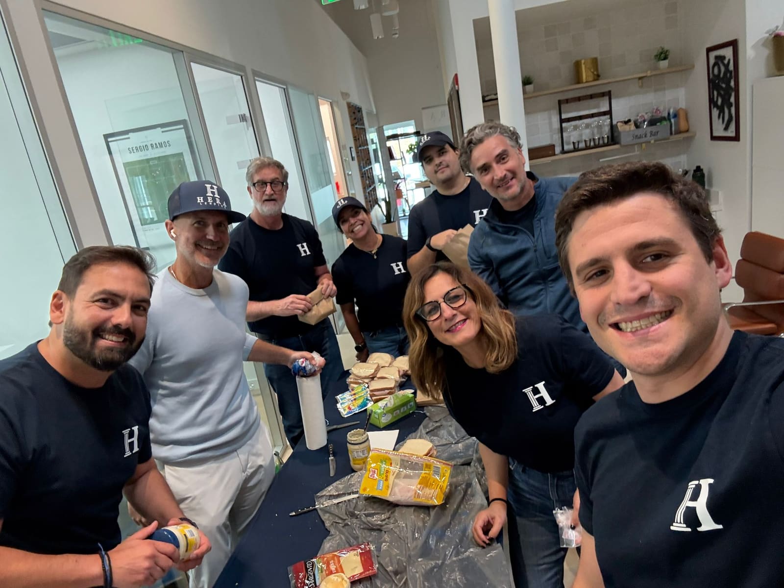 Labor comunitaria de Hermanos de la Calle en Miami