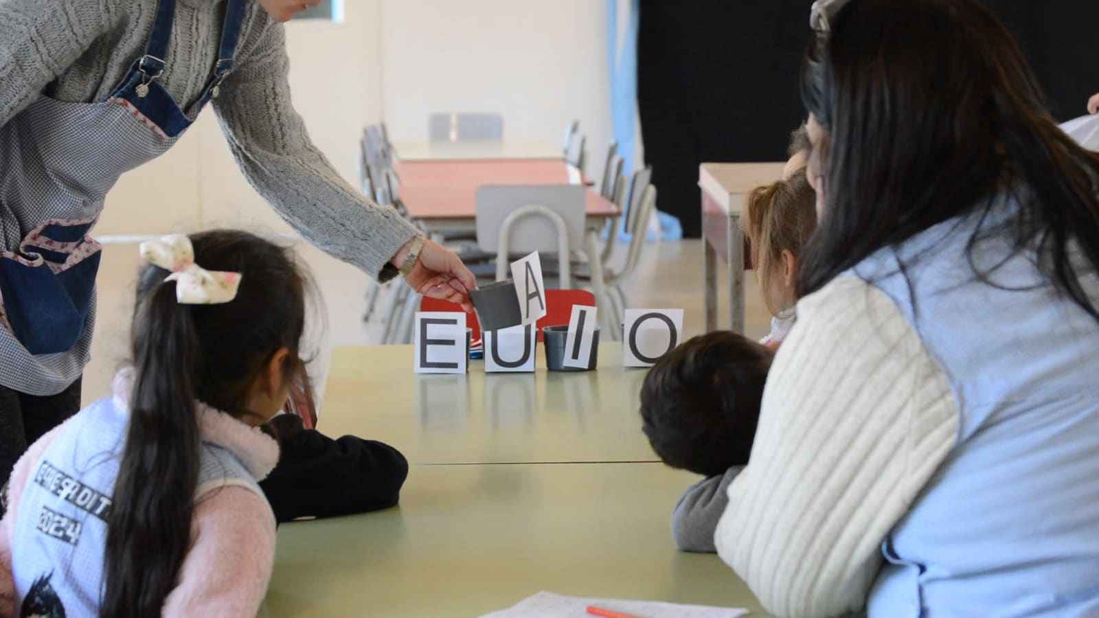 Niños de la Fundación PADI en un programa educativo